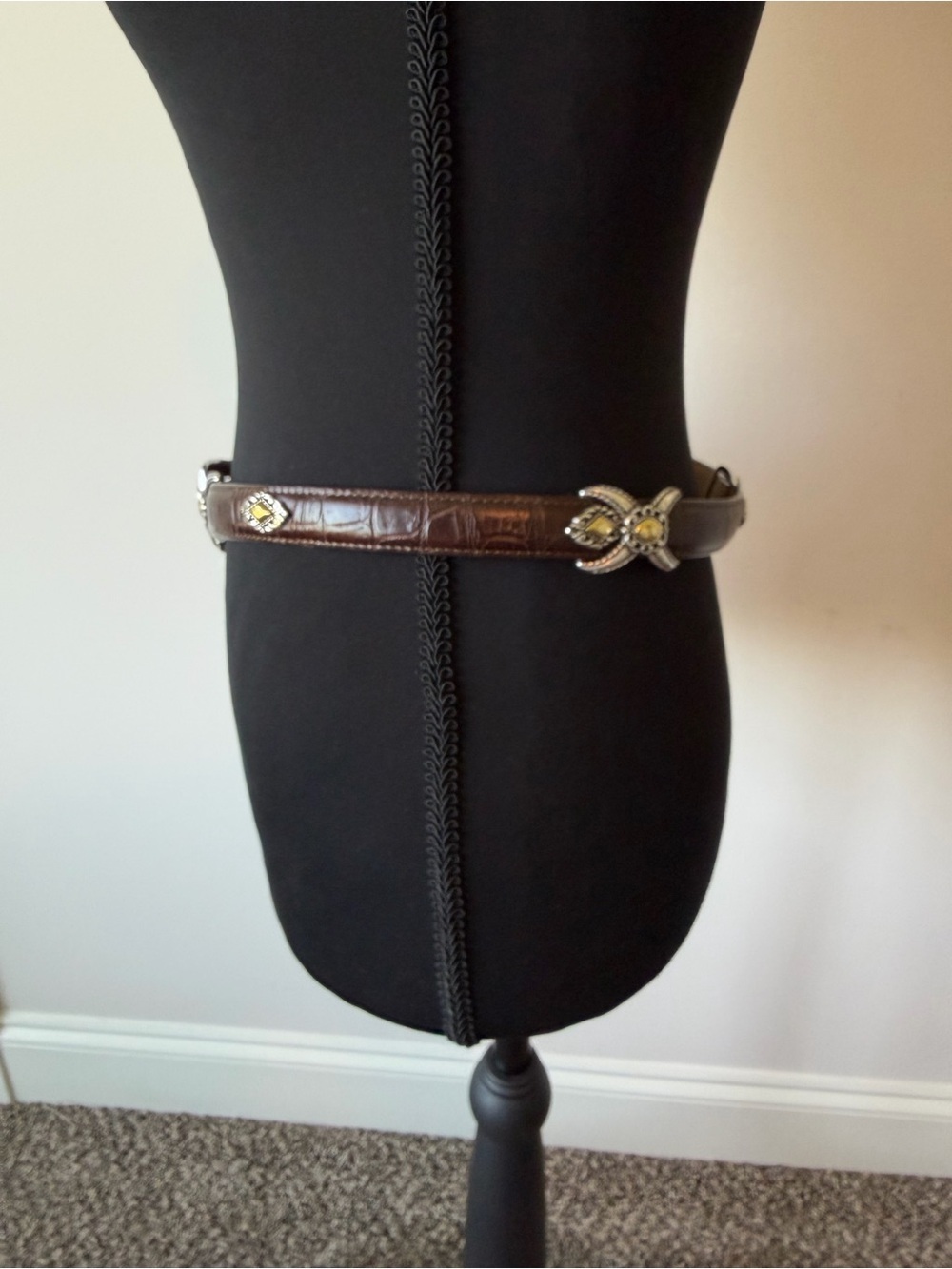 Brighton Belt #40388 Brown Leather Silver Gold Buckle Croc Embossed - Picture 2 of 6